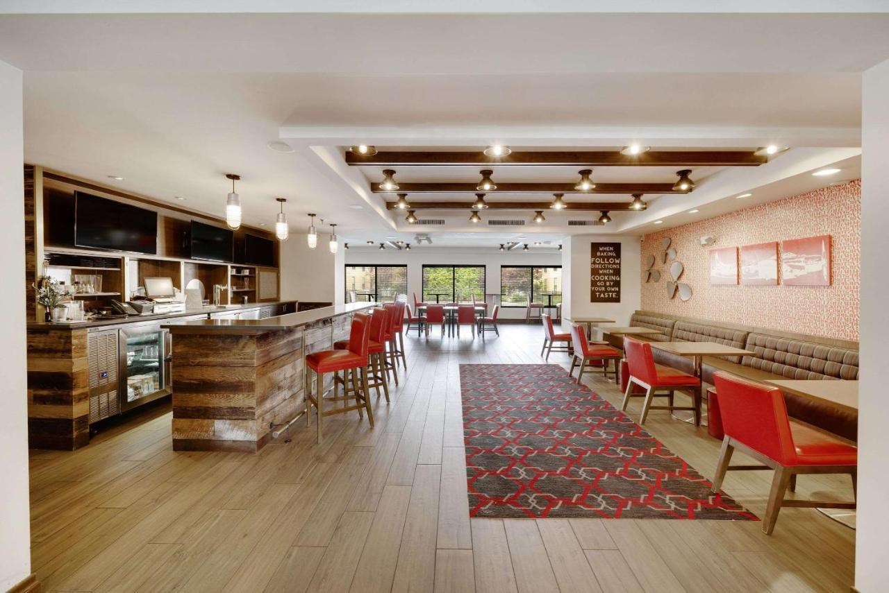 The Crossroads Hotel - Newburgh Zewnętrze zdjęcie